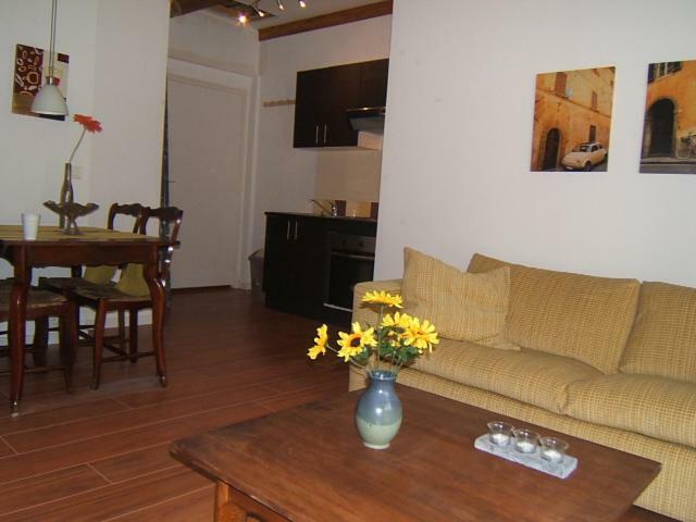 De La Rasclose Apartment *